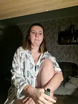 Melenka online show from February 2025 01:11:01 AM