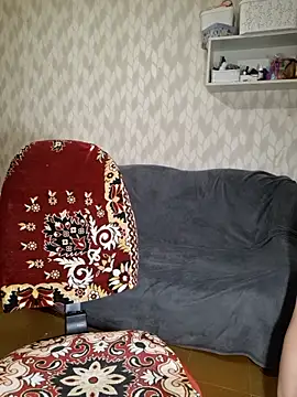 Melenka online show from April 2026 11:20:02 PM