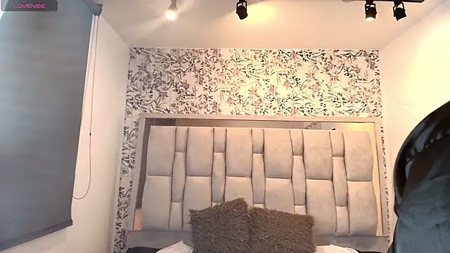 Victoria Adamns online show from February 2026 12:01:02 PM