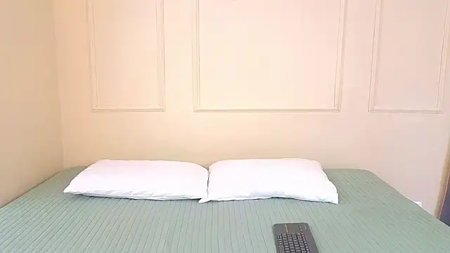 mr danni online show from September 2025 04:28:02 PM