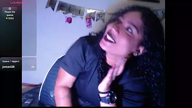 Snapshot of leslycarsson chatting on October 2025 02:09:02 AM leslycarsson online show from October 2025 02:09:02 AM