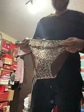 leonardohot1987 online show from January 2025 04:47:01 AM