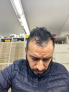 leonardohot1987 online show from February 2026 06:34:02 PM