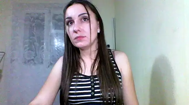 Snapshot of Yuliia30 chatting on January 2025 07:27:02 PM Yuliia30 online show from January 2025 07:27:02 PM