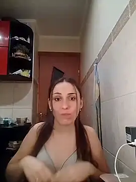 Snapshot of Yuliia30 chatting on February 2025 01:00:01 AM Yuliia30 online show from February 2025 01:00:01 AM