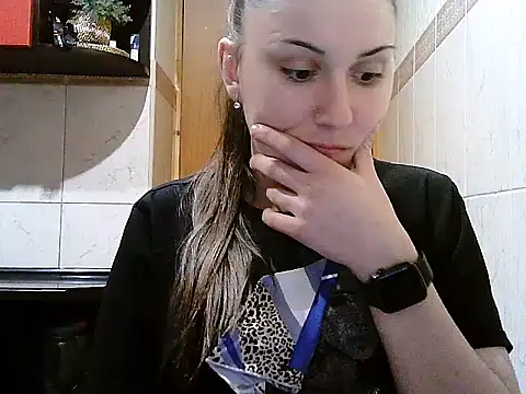 Snapshot of Yuliia30 chatting on February 2026 04:30:01 PM Yuliia30 online show from February 2026 04:30:01 PM