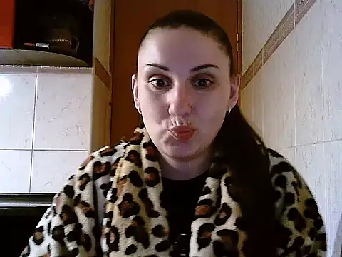 Snapshot of Yuliia30 chatting on March 2026 07:03:02 PM Yuliia30 online show from March 2026 07:03:02 PM