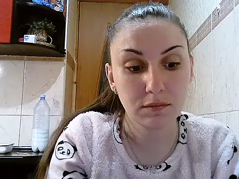 Snapshot of Yuliia30 chatting on April 2026 07:58:02 PM Yuliia30 online show from April 2026 07:58:02 PM