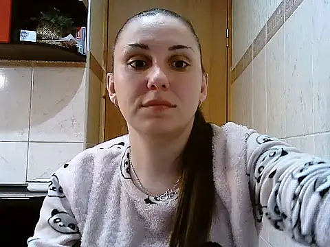 Snapshot of Yuliia30 chatting on April 2026 07:58:01 PM Yuliia30 online show from April 2026 07:58:01 PM