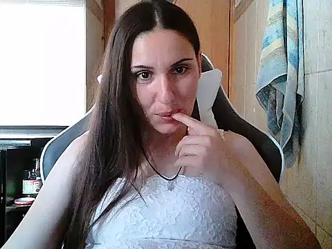 Yuliia30 online show from July 2026 03:05:02 PM