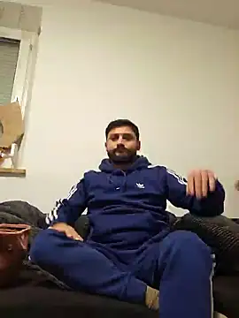 Snapshot of Mehmet2304 chatting on January 2025 10:31:01 PM Mehmet2304 online show from January 2025 10:31:01 PM