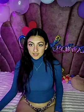 sweetfoxy 17 online show from February 2025 12:20:01 AM