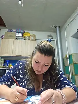 Jyleta online show from September 2025 06:29:02 PM