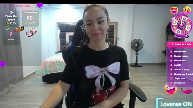 Francheskasmile online show from September 2025 05:29:01 AM