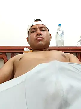 BxanderMan online show from March 2025 05:38:02 AM