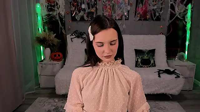 SamanthaaaWalker online show from October 2025 12:26:01 PM