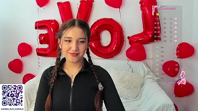 Snapshot of anna_elfi chatting on February 2025 06:10:02 AM anna elfi online show from February 2025 06:10:02 AM