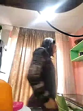 Snapshot of Rosanna_Rennie chatting on January 2025 11:45:01 AM Rosanna Rennie online show from January 2025 11:45:01 AM