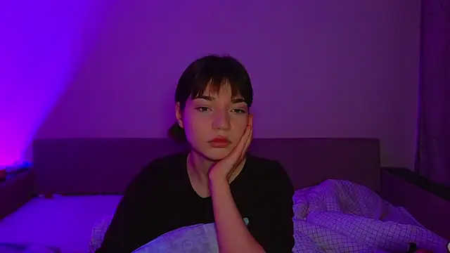 Snapshot of CassJonn chatting on October 2025 05:03:01 PM CassJonn online show from October 2025 05:03:01 PM