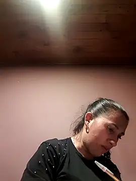 CHARLOTTE 1711 online show from September 2025 04:58:02 AM