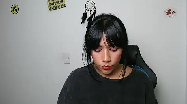 Snapshot of juli_love11 chatting on January 2025 03:00:02 AM juli love11 online show from January 2025 03:00:02 AM