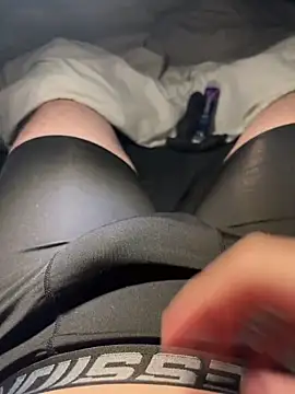 Snapshot of GastonBig chatting on February 2026 10:13:02 PM GastonBig online show from February 2026 10:13:02 PM