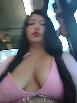 Melyy Edii online show from May 2026 11:13:02 PM