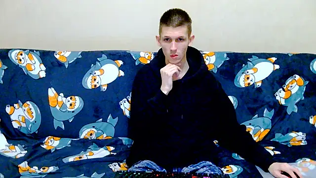 Snapshot of Lester_Broo chatting on October 2025 12:13:01 AM Lester Broo online show from October 2025 12:13:01 AM