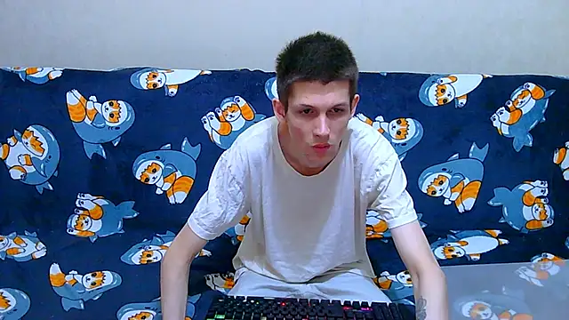 Snapshot of Lester_Broo chatting on May 2026 09:32:01 PM Lester Broo online show from May 2026 09:32:01 PM
