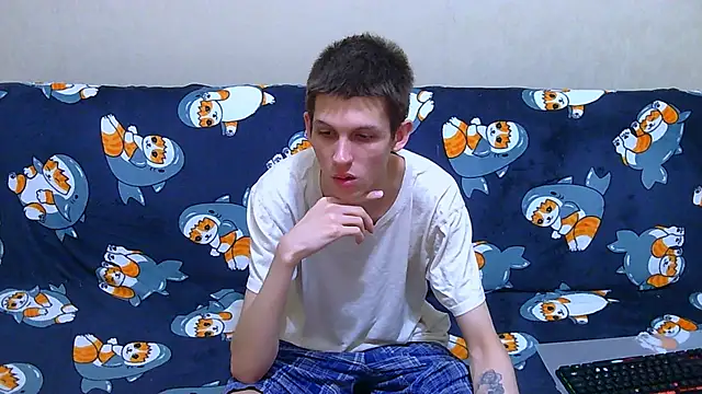 Snapshot of Lester_Broo chatting on May 2026 01:46:01 AM Lester Broo online show from May 2026 01:46:01 AM