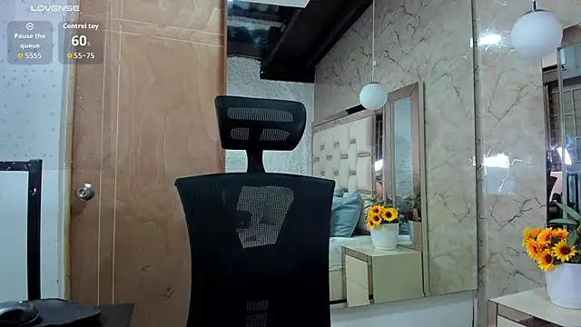 katleya lewiis online show from March 2026 10:04:01 PM