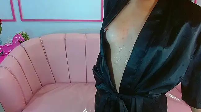 victoria ricci a online show from February 2025 07:41:01 PM