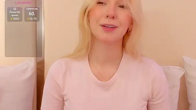 Snapshot of shatall_rouge chatting on January 2025 05:35:01 PM shatall rouge online show from January 2025 05:35:01 PM