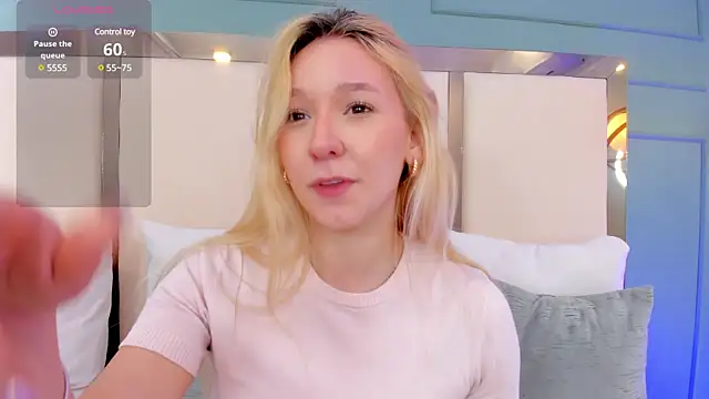 Snapshot of shatall_rouge chatting on February 2025 05:30:01 PM shatall rouge online show from February 2025 05:30:01 PM