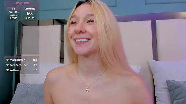 Snapshot of shatall_rouge chatting on February 2025 11:23:02 PM shatall rouge online show from February 2025 11:23:02 PM