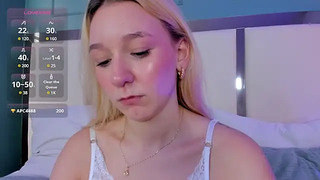 Snapshot of shatall_rouge chatting on February 2025 08:41:01 PM shatall rouge online show from February 2025 08:41:01 PM