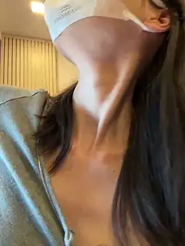 Snapshot of anan2025 chatting on March 2025 08:35:01 AM anan2025 online show from March 2025 08:35:01 AM