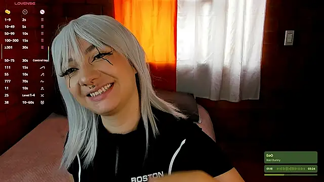 Snapshot of Annycolin_ chatting on February 2025 07:48:02 PM Annycolin online show from February 2025 07:48:02 PM