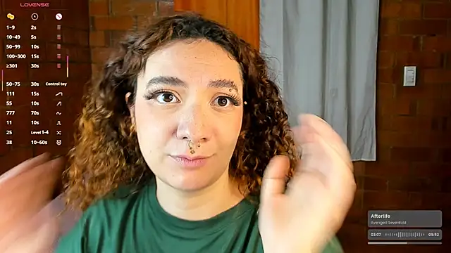 Snapshot of Annycolin_ chatting on February 2025 12:05:01 AM Annycolin online show from February 2025 12:05:01 AM