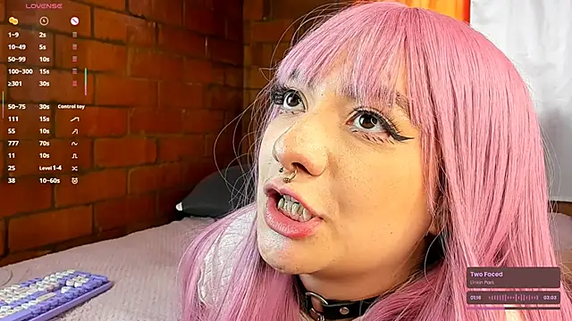 Snapshot of Annycolin_ chatting on March 2025 10:34:02 PM Annycolin online show from March 2025 10:34:02 PM