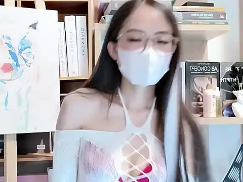 Snapshot of Lush-Office chatting on September 2025 08:25:01 AM Lush-Office online show from September 2025 08:25:01 AM