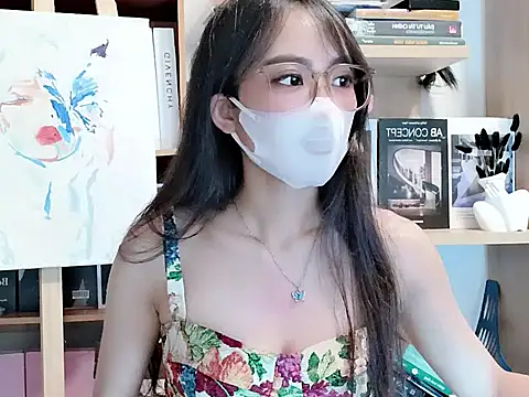 Snapshot of Lush-Office chatting on September 2025 08:07:01 AM Lush-Office online show from September 2025 08:07:01 AM