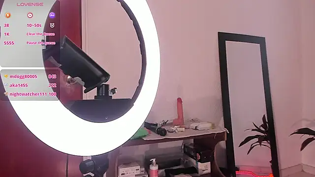 raven  white1 online show from January 2025 11:59:02 PM