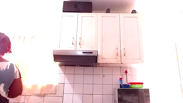 omalicha98 online show from September 2025 06:24:01 AM