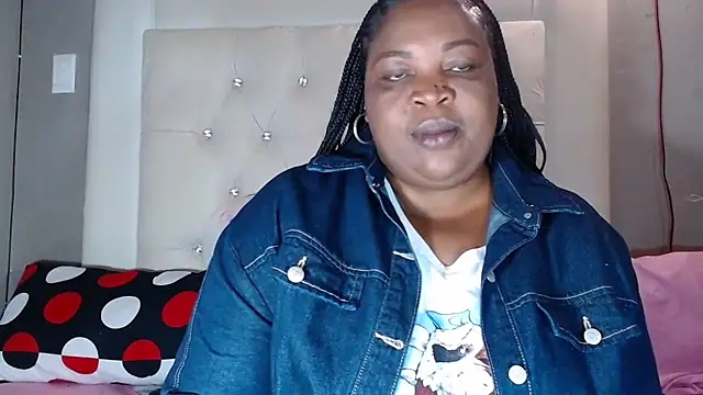 omalicha98 online show from May 2026 05:58:01 AM