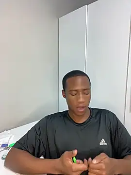 snotLoud online show from February 2025 05:33:01 PM