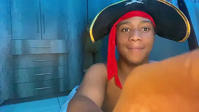 snotLoud online show from February 2026 08:01:02 PM