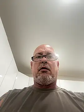 carlospingalinda online show from January 2025 02:59:02 PM