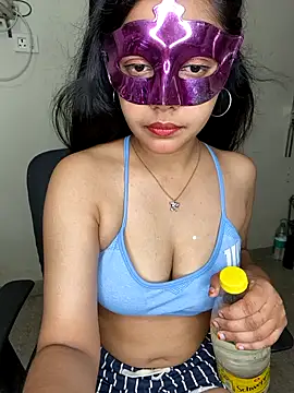 Snapshot of Babbyy_doll chatting on March 2025 04:23:01 PM Babbyy doll online show from March 2025 04:23:01 PM