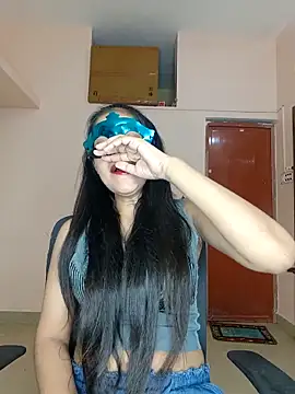 Snapshot of Babbyy_doll chatting on September 2025 06:08:02 PM Babbyy doll online show from September 2025 06:08:02 PM